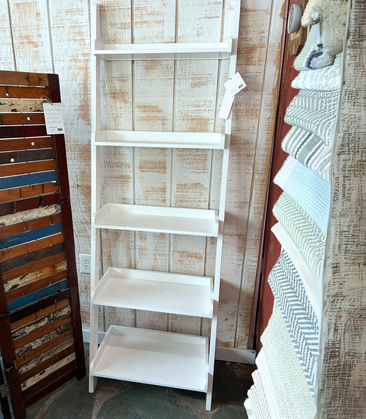 Accessory Ladder - Multiple Colors